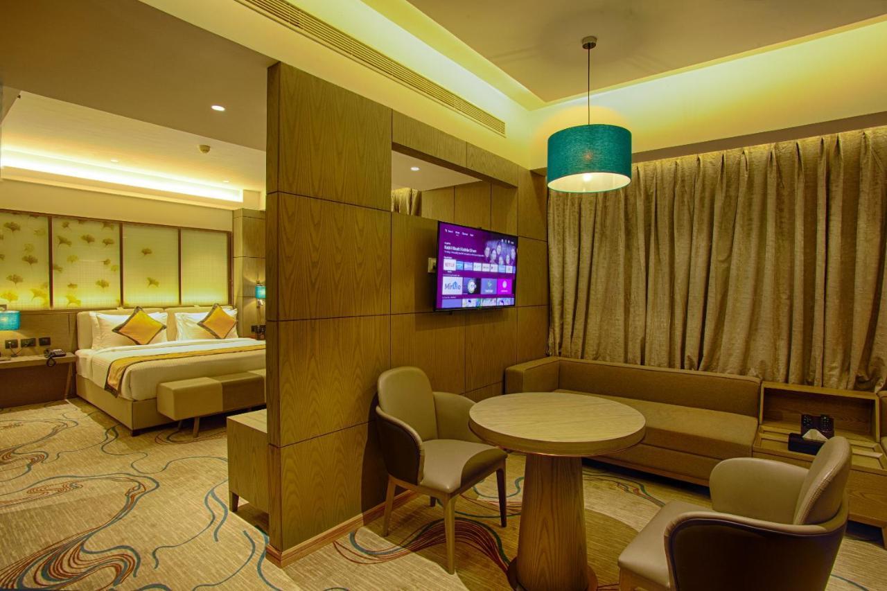 Hotel Sunhill Portico Siliguri Esterno foto