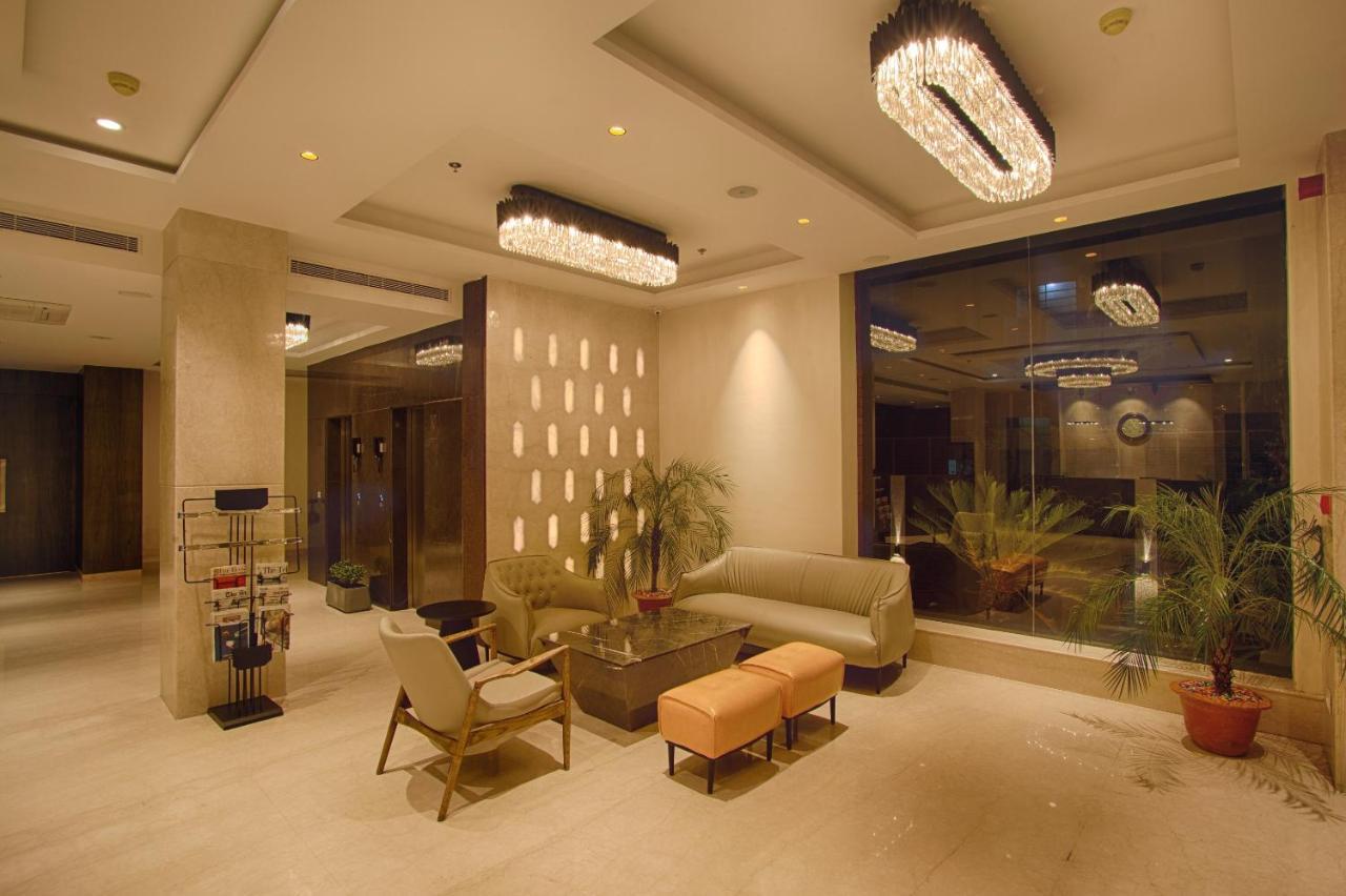 Hotel Sunhill Portico Siliguri Esterno foto