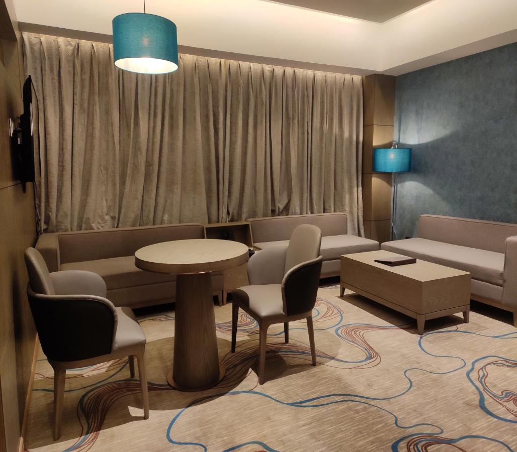 Hotel Sunhill Portico Siliguri Esterno foto